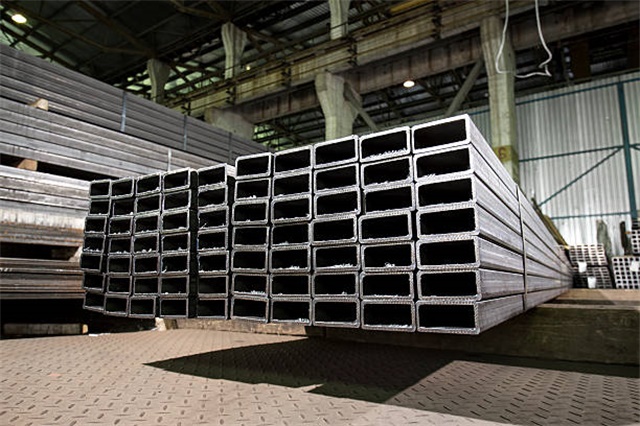 牡丹江<font style='color:red'>无缝方矩管</font>尺寸一览表